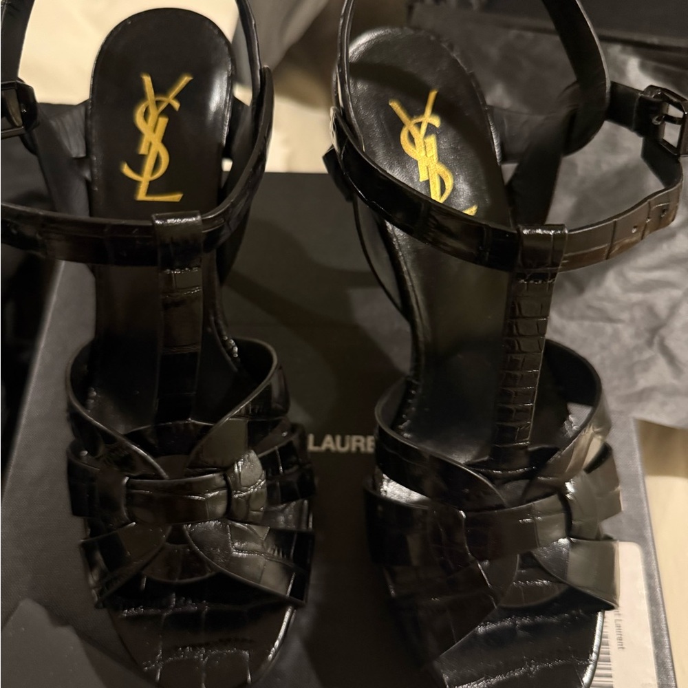 Saint Laurent Black Patent Leather Heels